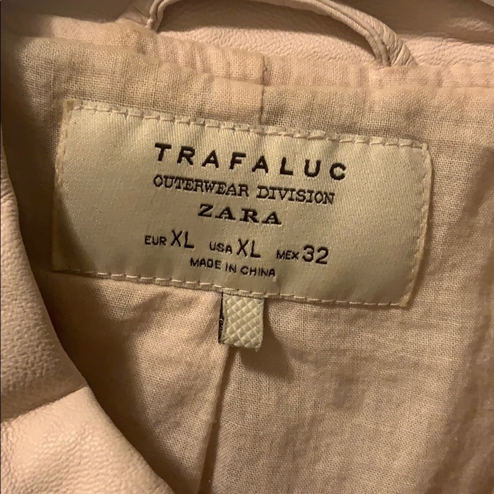 Stunning pale pink leather jacket size XL - Picture 3 of 3